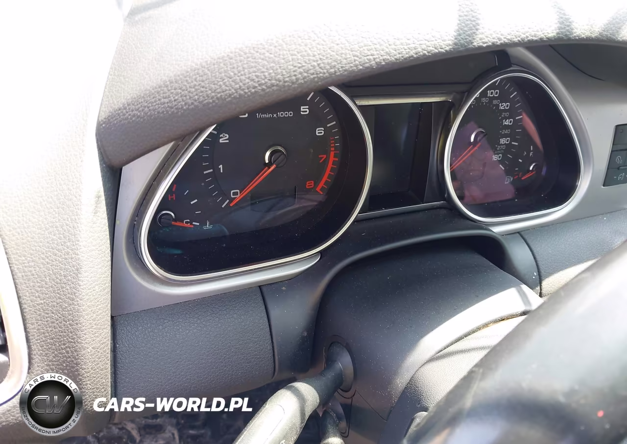 2013 Audi Q7 3.0T Premium VIN:WA1LGBFE9DD009988 - 7