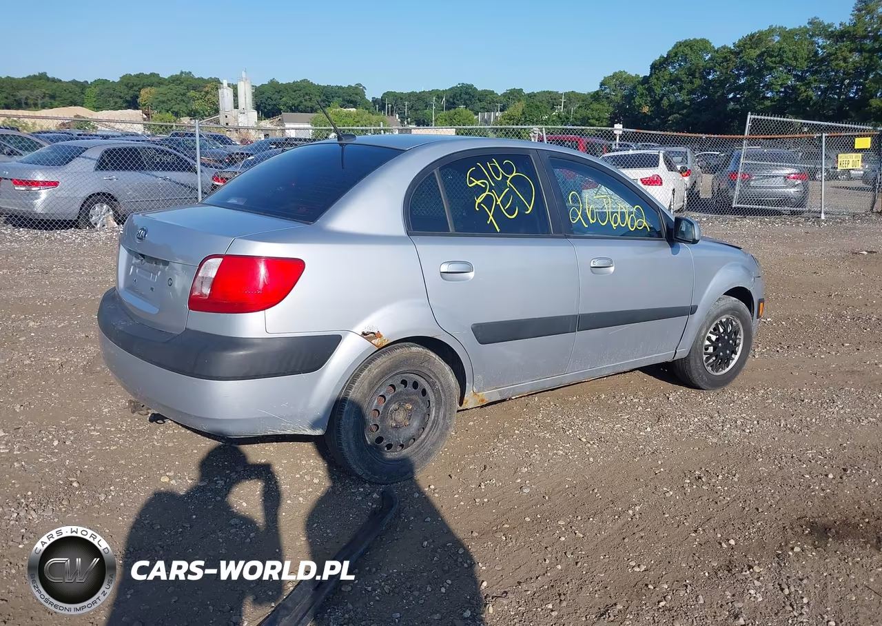 2009 Kia Rio VIN:KNADE223596466326 - 4