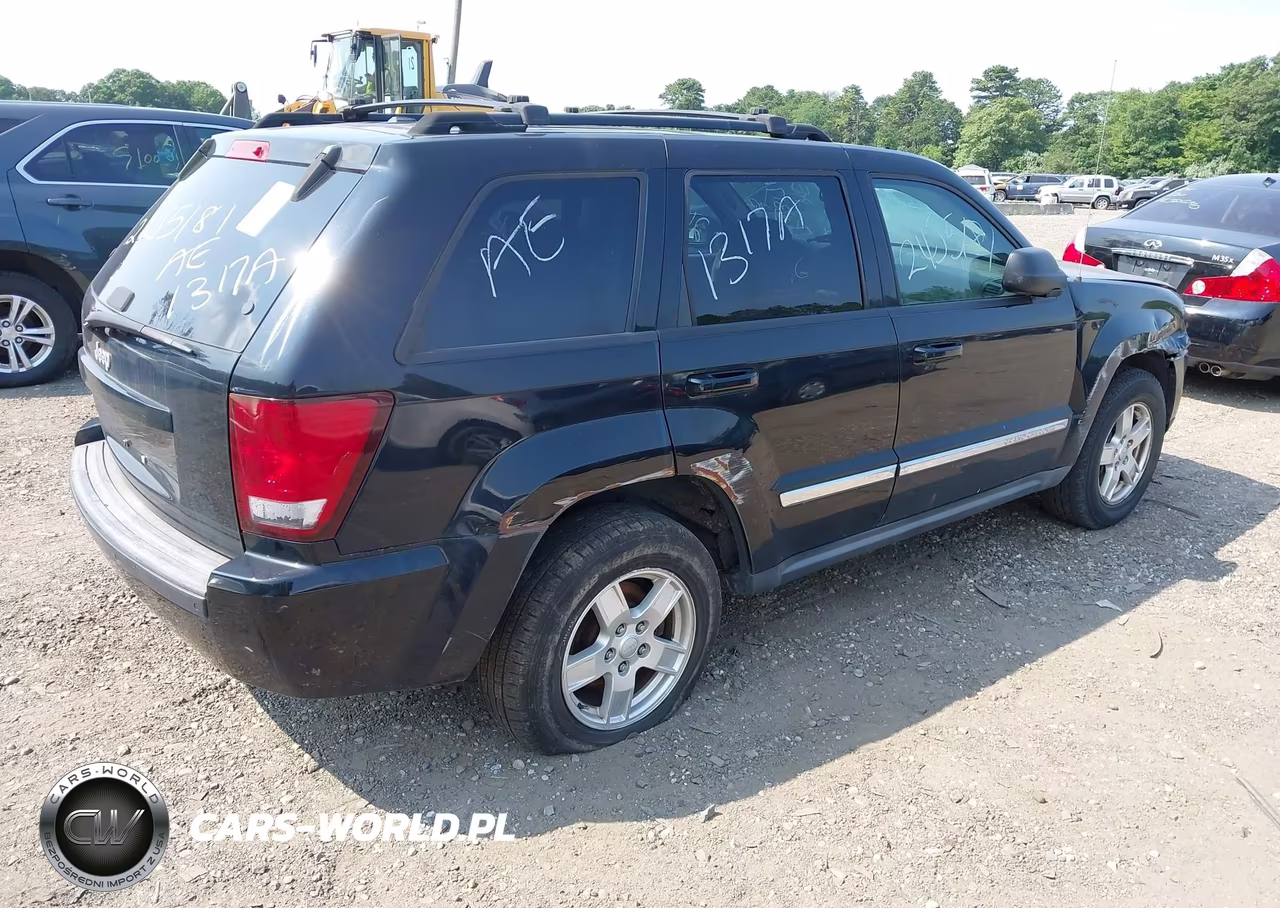 2007 Jeep Grand Cherokee Laredo VIN:1J8GR48K77C517976 - 4