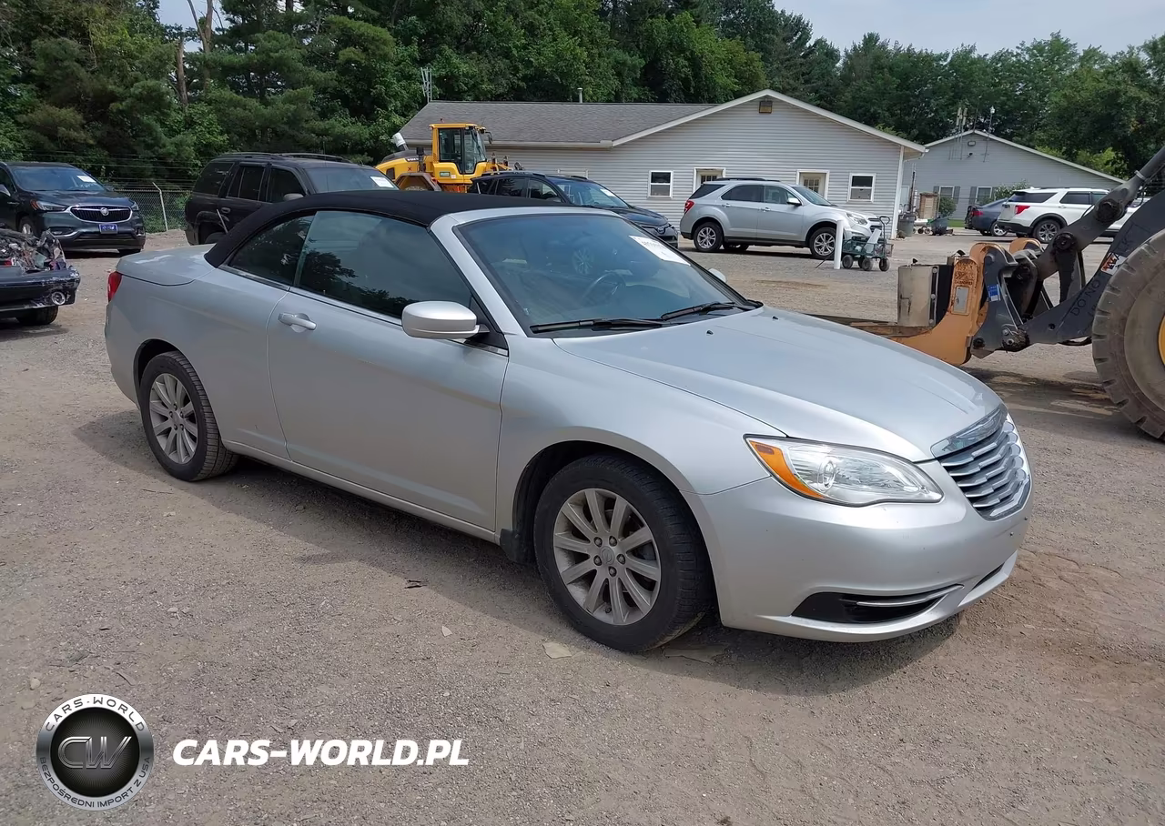 2012 Chrysler 200 Touring