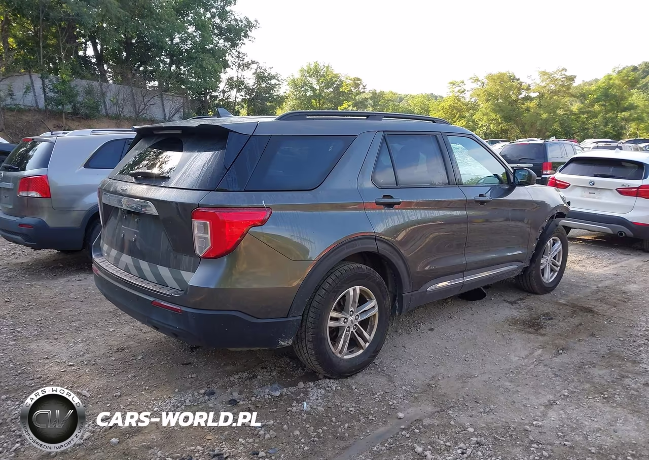2020 Ford Explorer Xlt VIN:1FMSK8DH4LGA94747 - 4