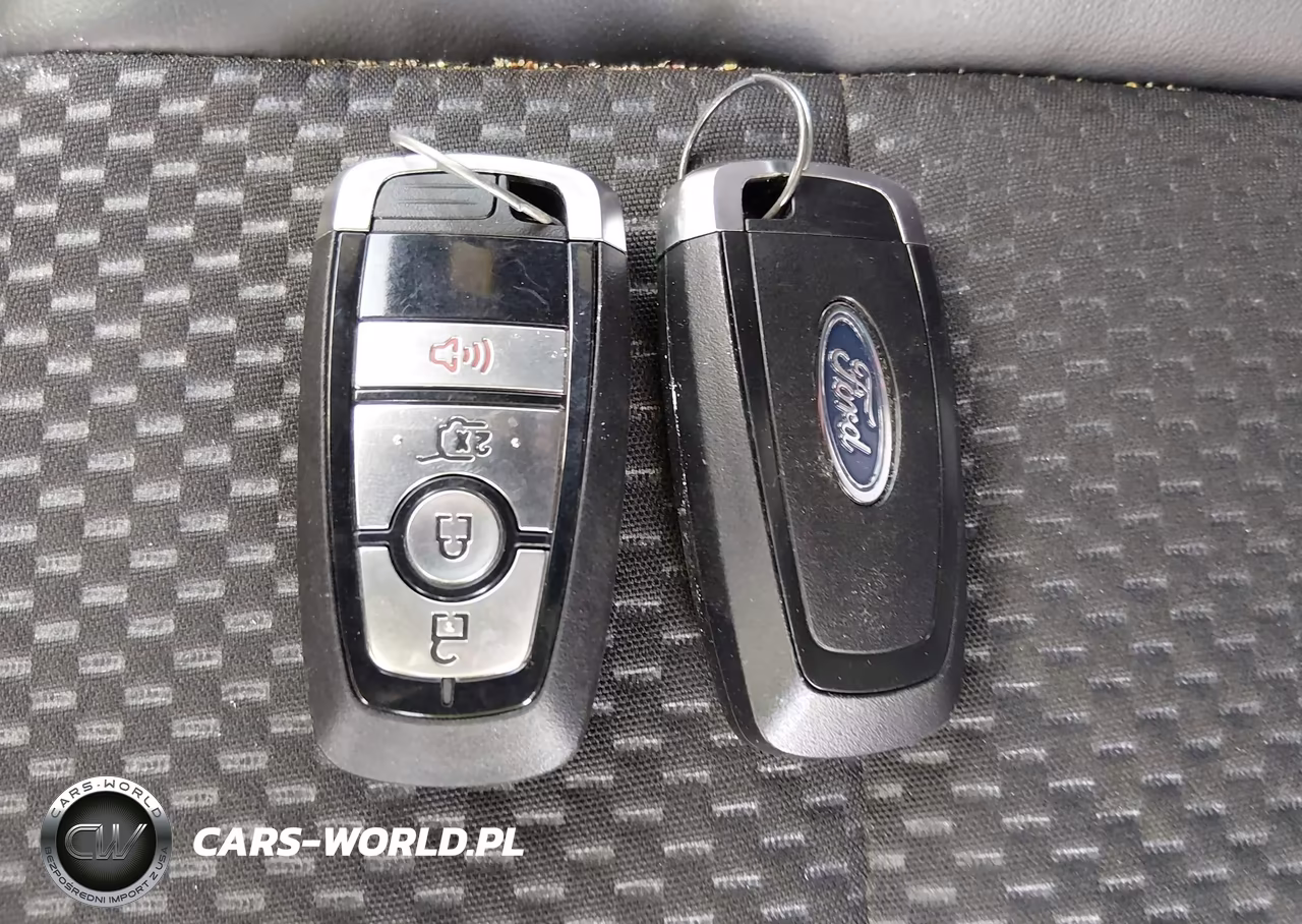 2023 Ford Escape St-Line VIN:1FMCU0MN1PUA66000 - 11