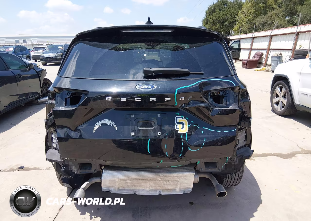 2023 Ford Escape St-Line VIN:1FMCU0MN1PUA66000 - 17