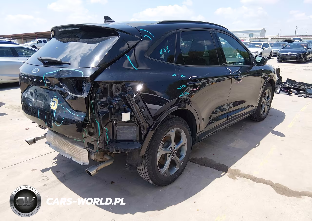 2023 Ford Escape St-Line VIN:1FMCU0MN1PUA66000 - 4