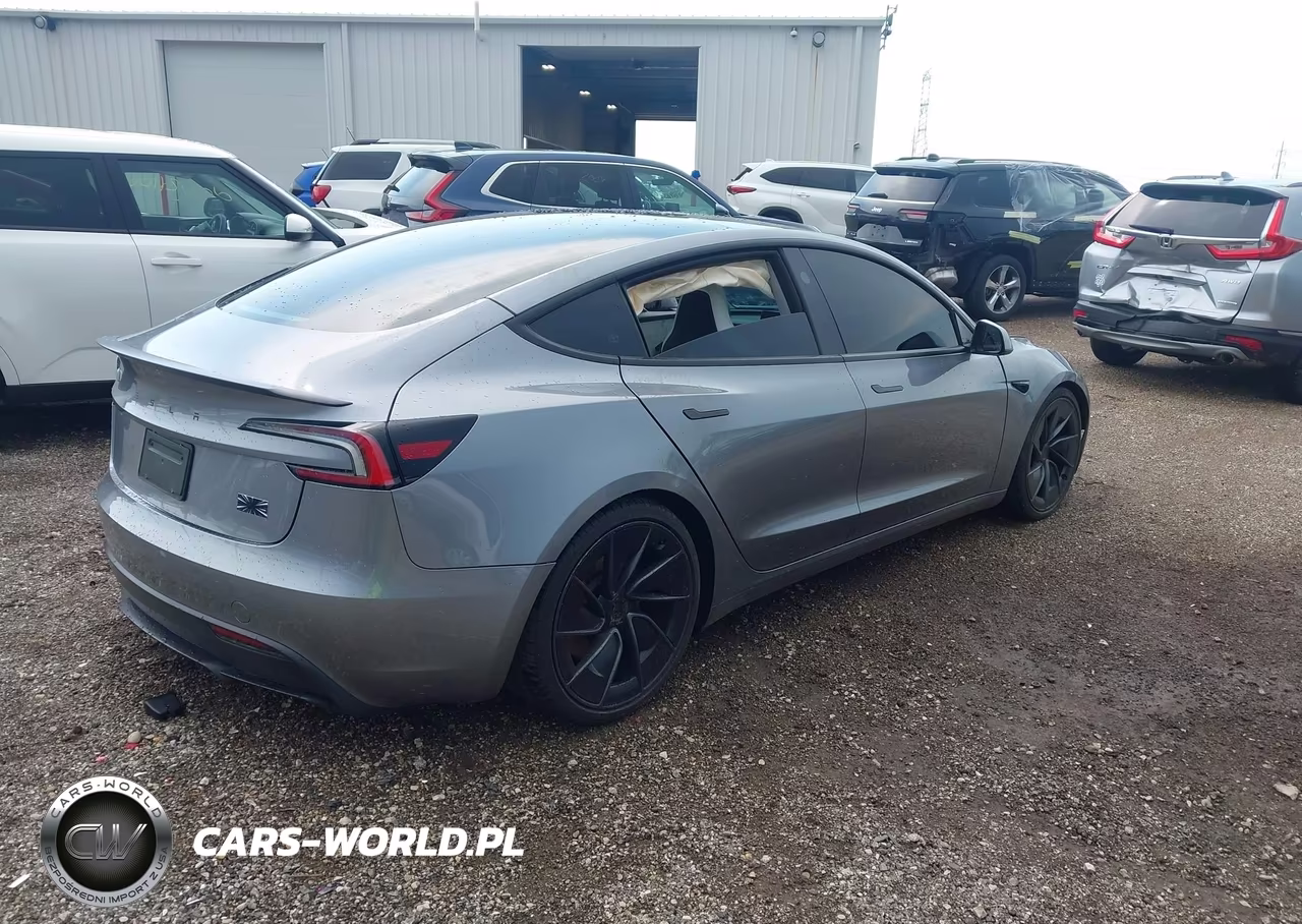 2026 Tesla Model 3 Performance All-Wheel Drive VIN:5YJ3E1ET6TF171123 - 4