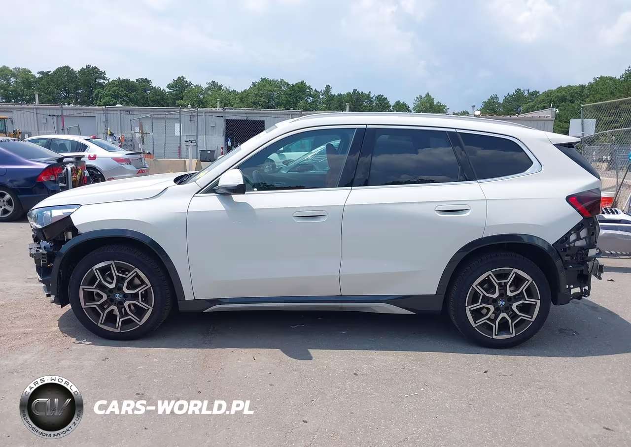2025 BMW X1 xDrive28I VIN:WBX73EF07S5298033 - 15