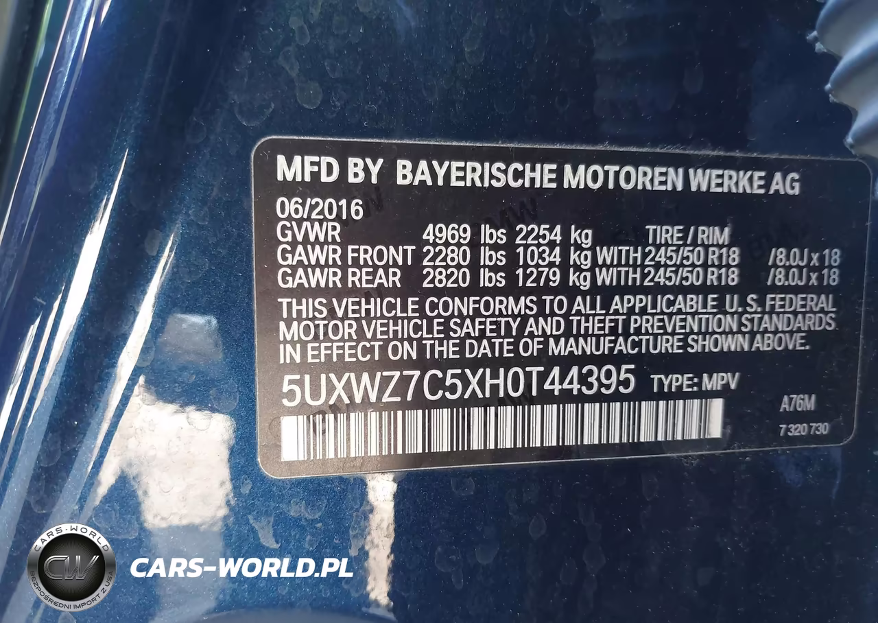 2017 BMW X3 Sdrive28I VIN:5UXWZ7C5XH0T44395 - 9