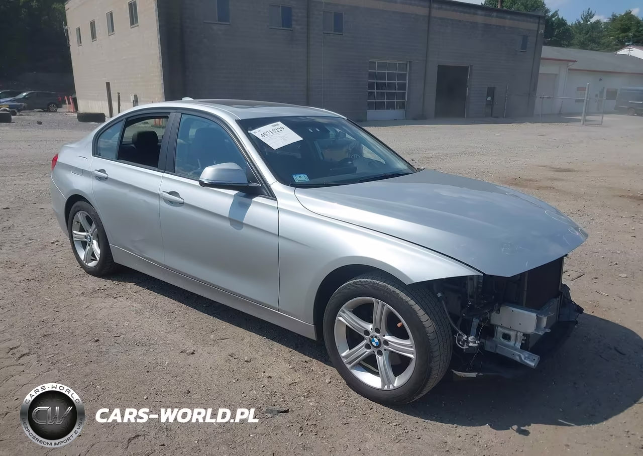 2014 BMW 328I xDrive – zdjęcie 1 z 11