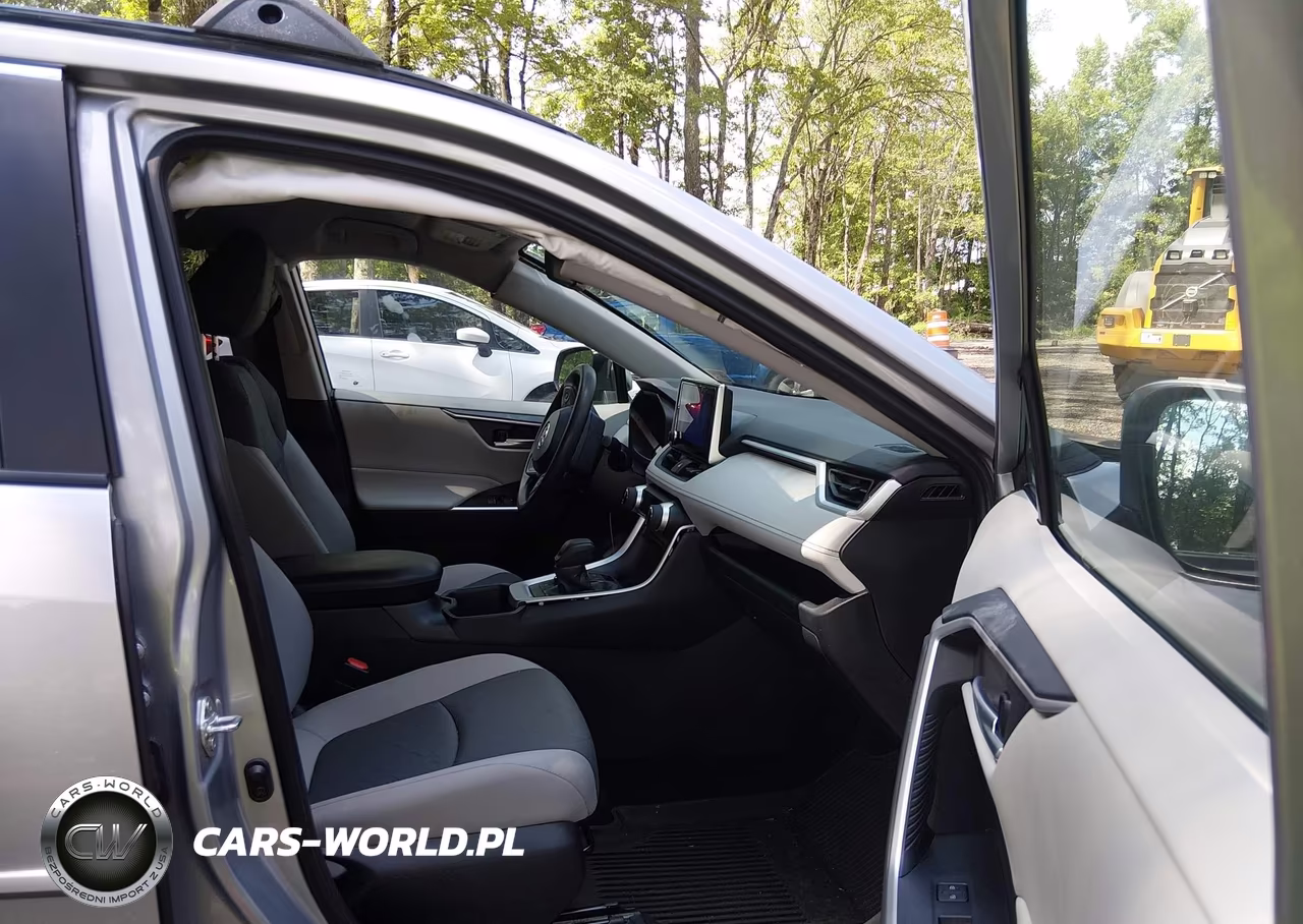 2025 Toyota Rav4 Hybrid Xle VIN:4T3RWRFV9SU187833 - 5