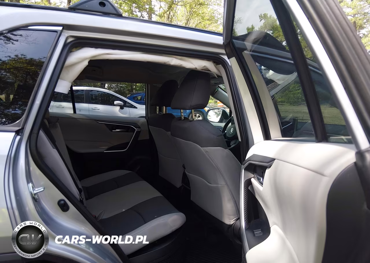 2025 Toyota Rav4 Hybrid Xle VIN:4T3RWRFV9SU187833 - 8