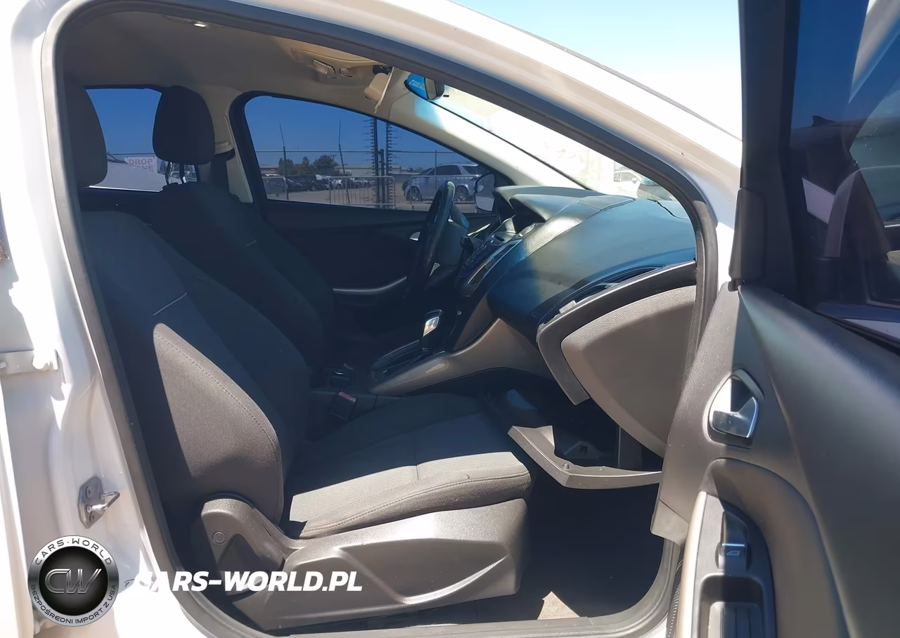 2012 Ford Focus Sel VIN:1FAHP3M20CL135290 - 5