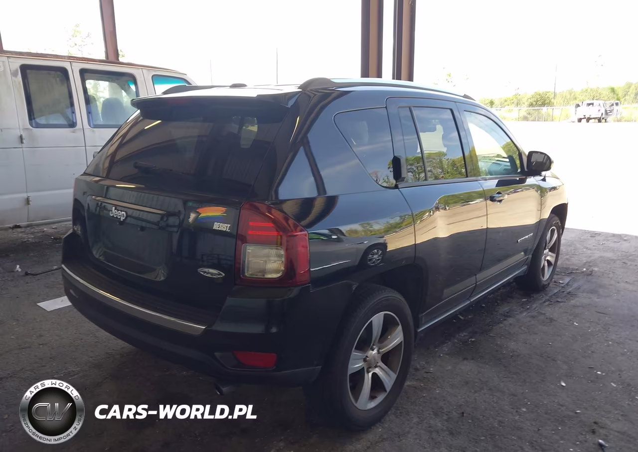 2016 Jeep Compass High Altitude Edition VIN:1C4NJDEB7GD552702 - 4