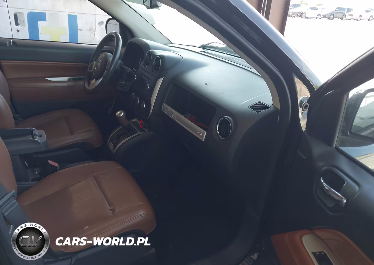 2016 Jeep Compass High Altitude Edition VIN:1C4NJDEB7GD552702 - 5