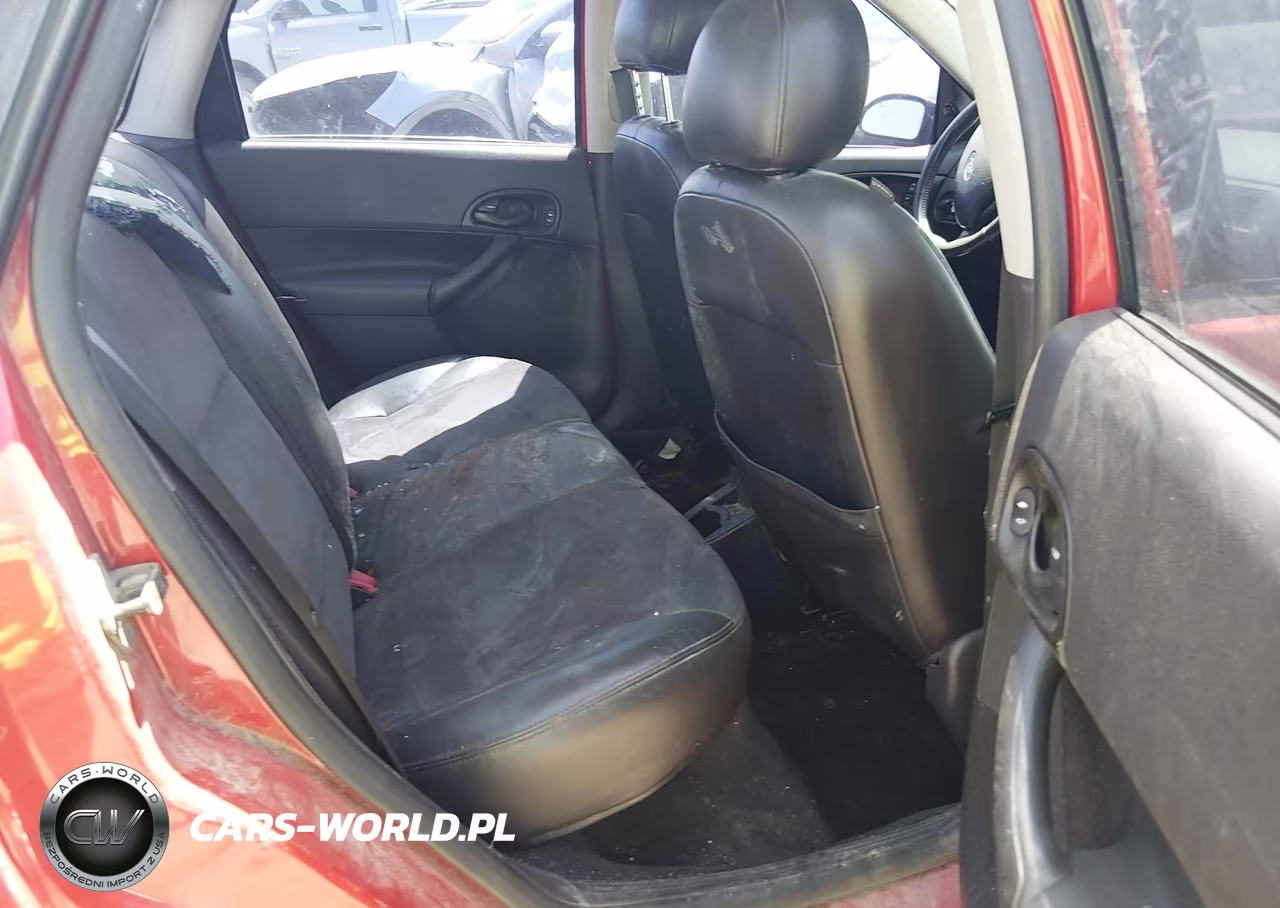 2005 Ford Focus Zx4 VIN:1FAHP38ZX5W156138 - 8
