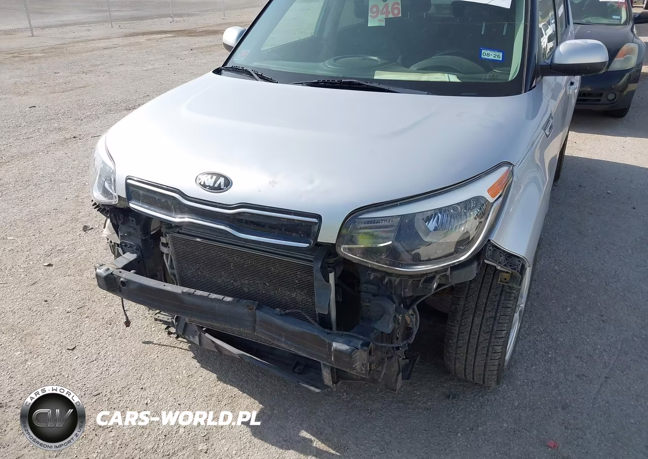 2018 Kia Soul + VIN:KNDJP3A52J7538008 - 18