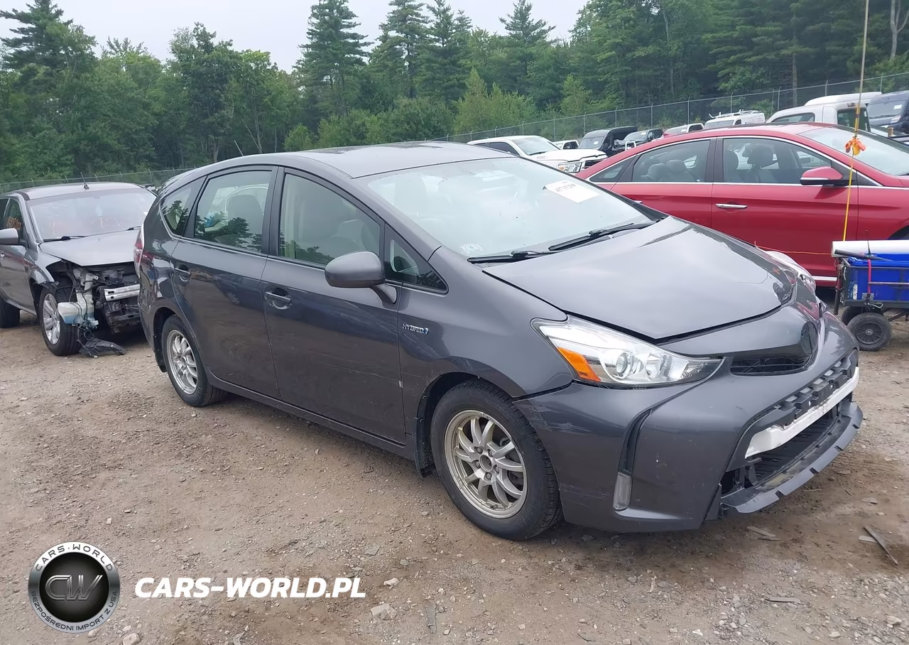 2016 Toyota Prius V Four – zdjęcie 1 z 17