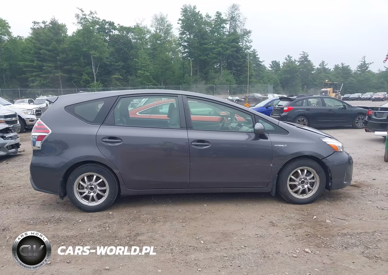 2016 Toyota Prius V Four VIN:JTDZN3EU9GJ045514 - 14