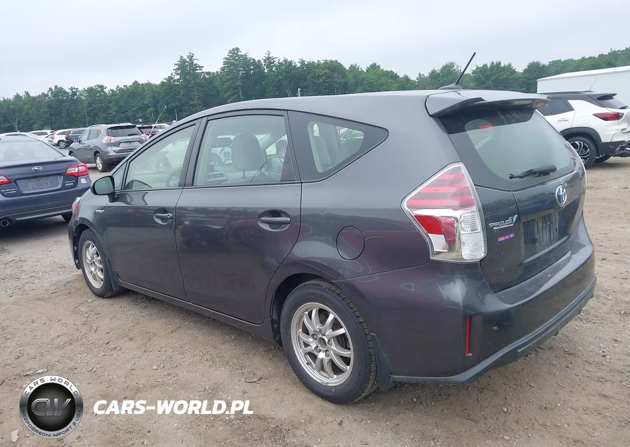 2016 Toyota Prius V Four VIN:JTDZN3EU9GJ045514 - 3