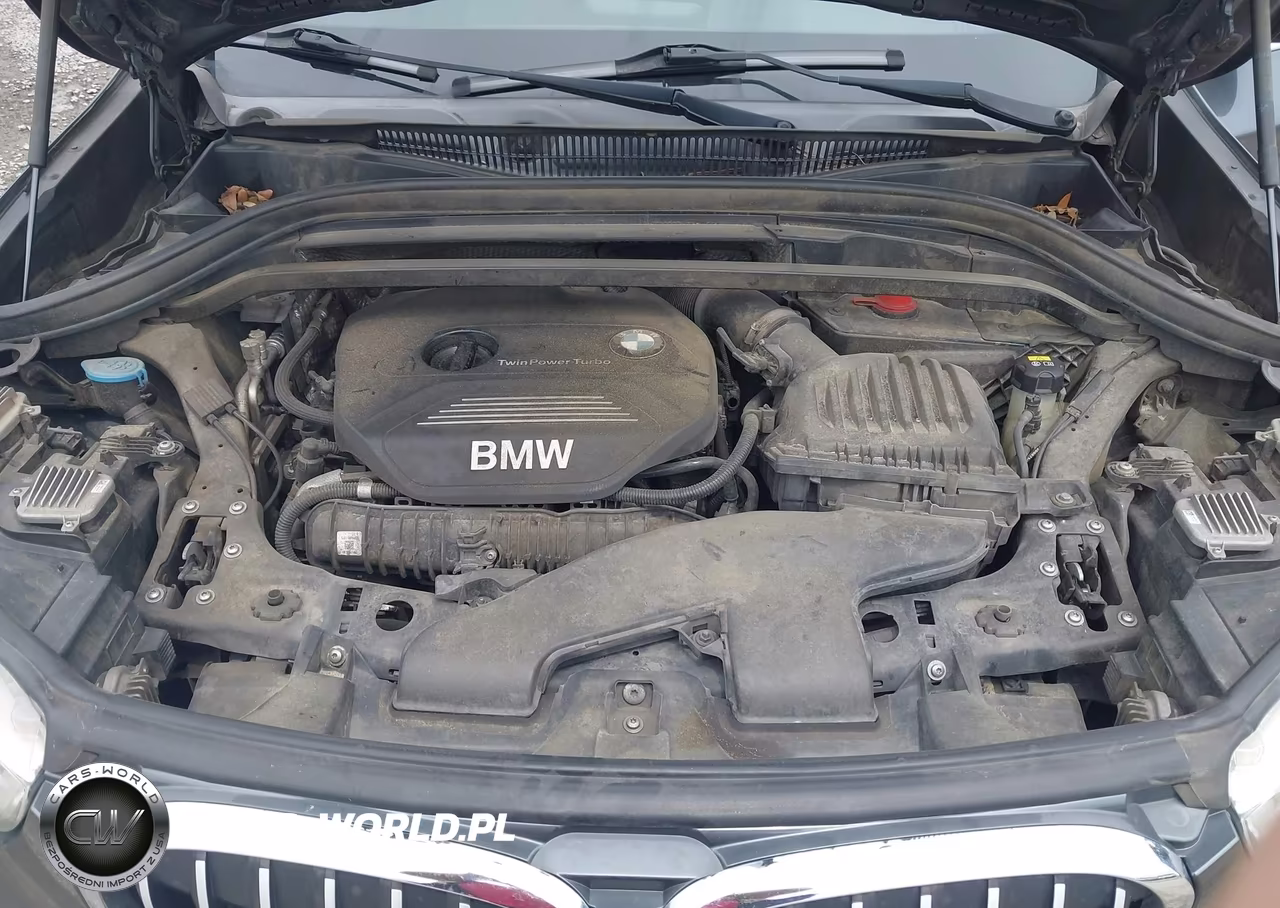 2017 BMW X1 Sdrive28I VIN:WBXHU7C34HP924534 - 10