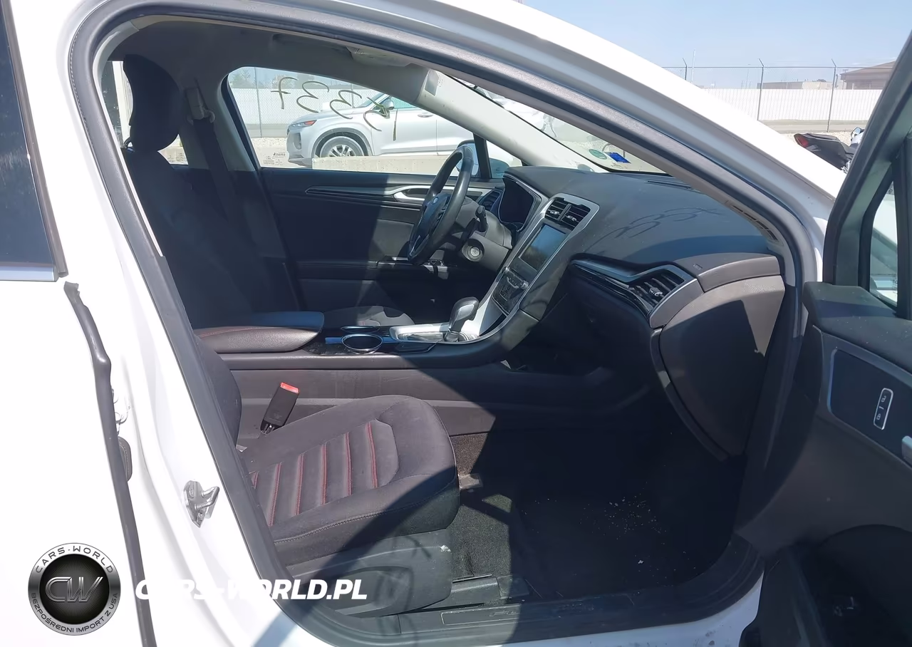 2013 Ford Fusion Hybrid Se VIN:3FA6P0LU9DR128852 - 5