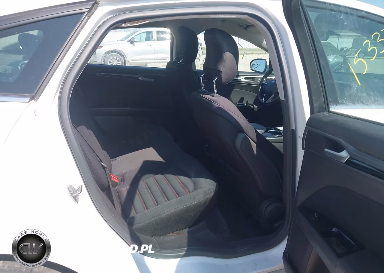 2013 Ford Fusion Hybrid Se VIN:3FA6P0LU9DR128852 - 8