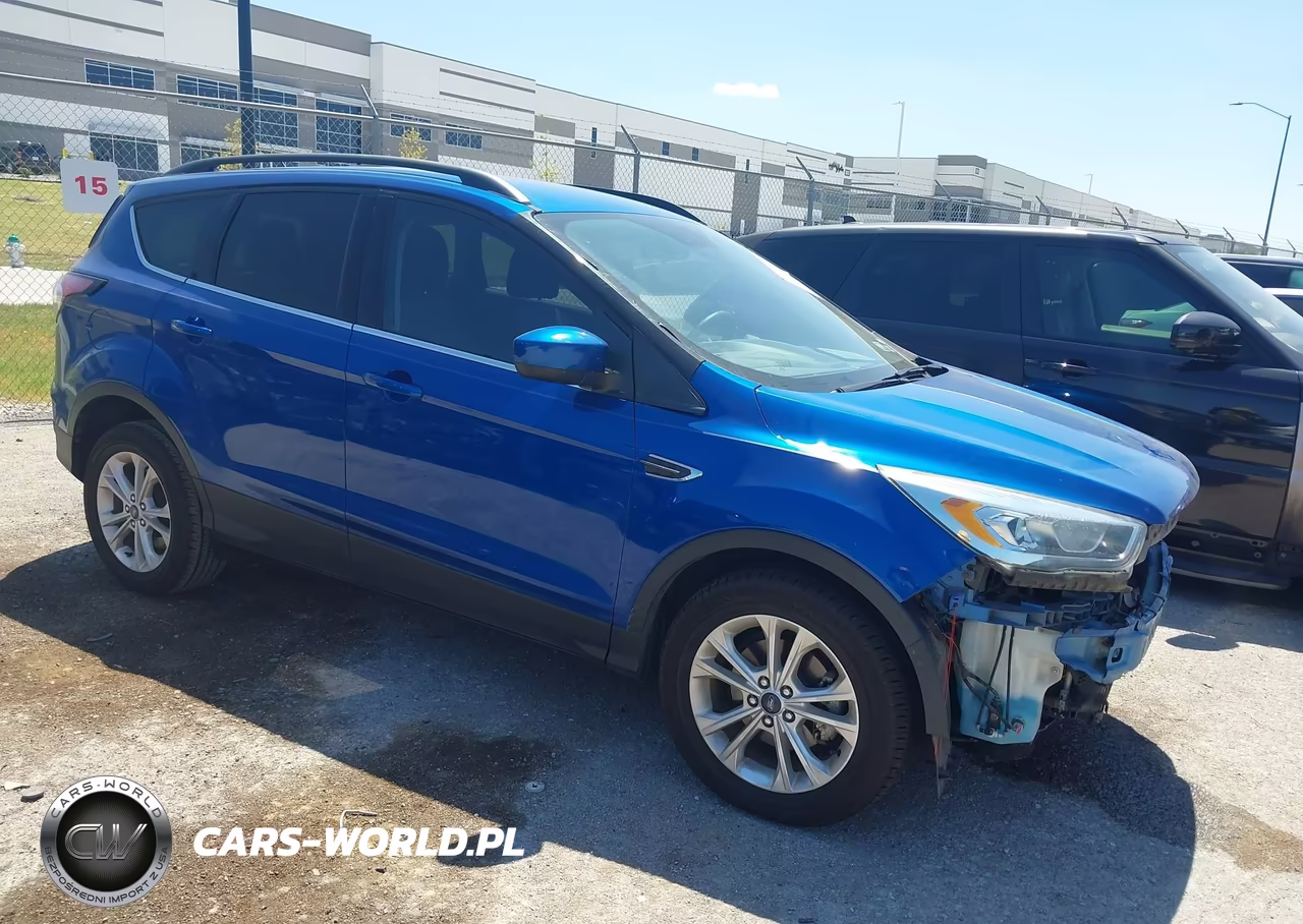 2017 Ford Escape Se VIN:1FMCU0GD1HUC24663 - 3