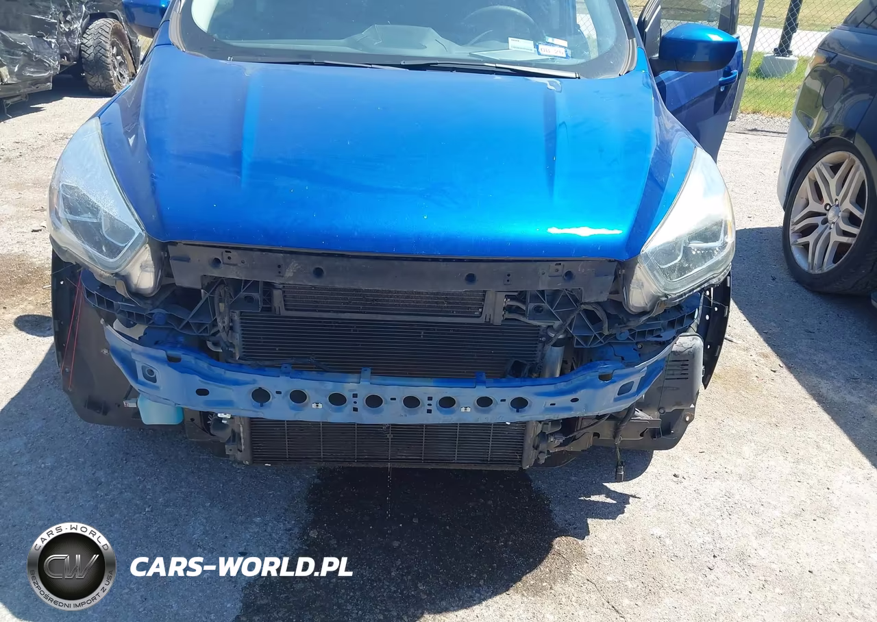 2017 Ford Escape Se VIN:1FMCU0GD1HUC24663 - 6