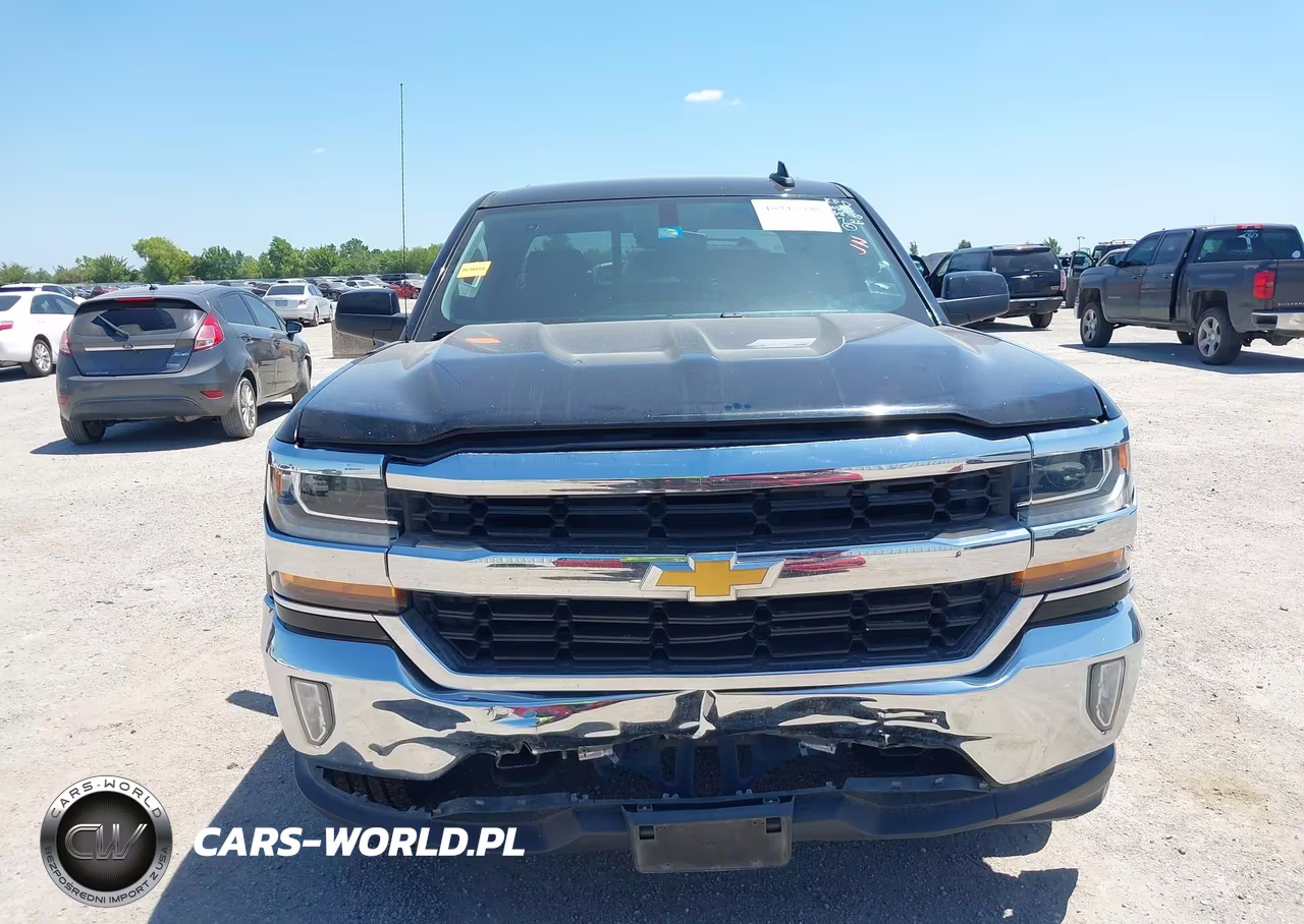 2018 Chevrolet Silverado 1500 1Lt VIN:3GCPCREC2JG638180 - 12