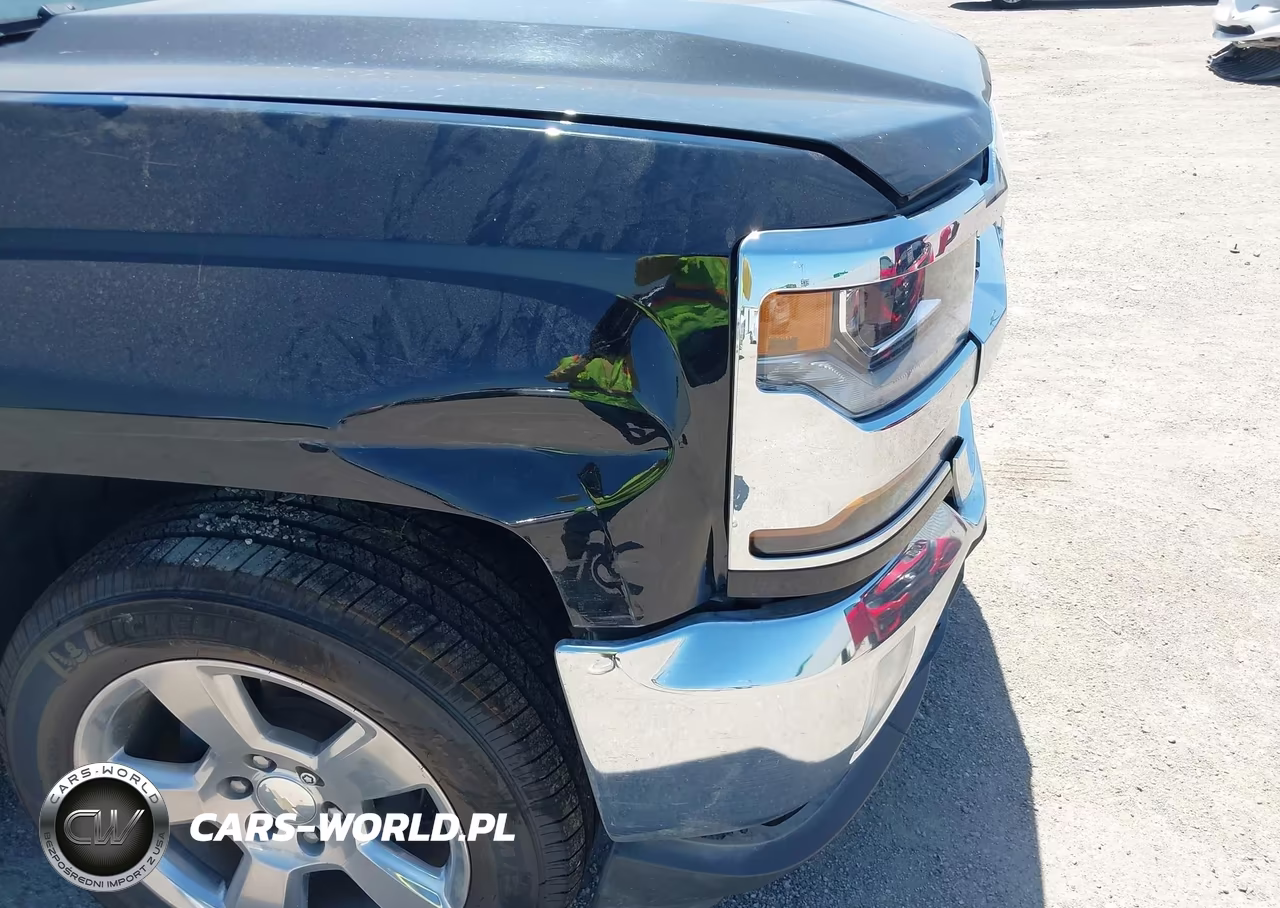 2018 Chevrolet Silverado 1500 1Lt VIN:3GCPCREC2JG638180 - 19