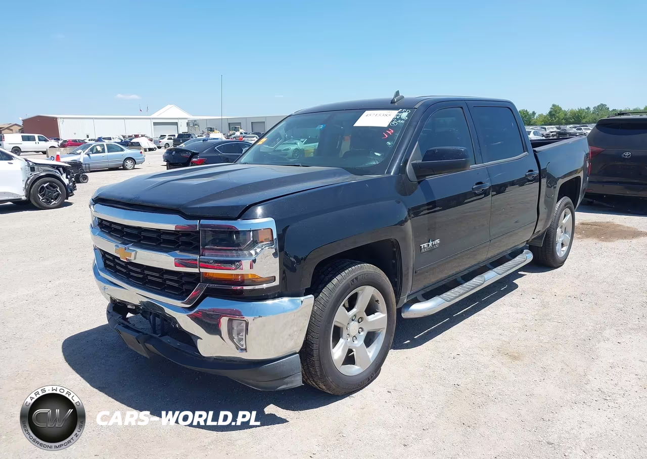 2018 Chevrolet Silverado 1500 1Lt VIN:3GCPCREC2JG638180 - 2