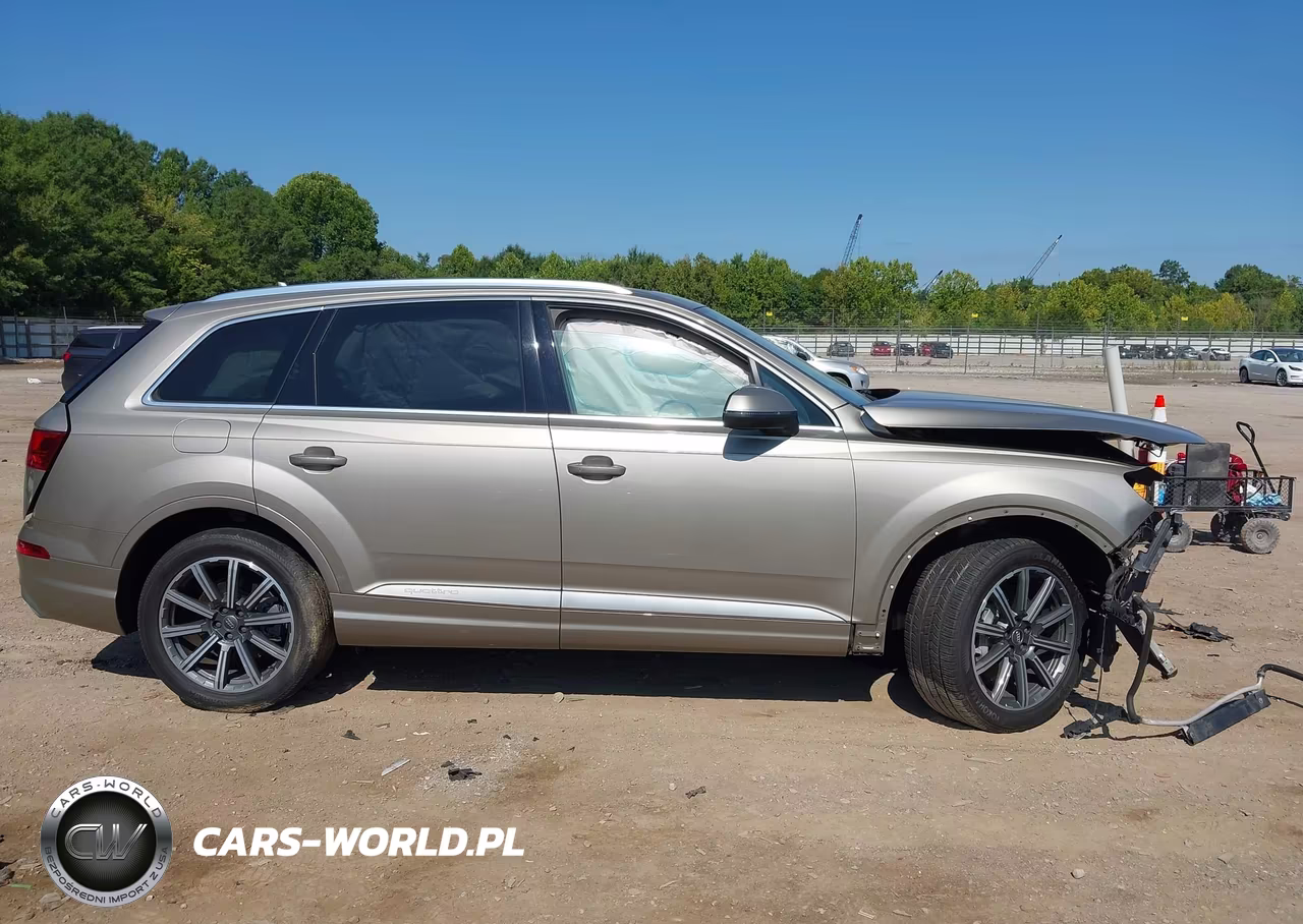 2017 Audi Q7 3.0T Premium VIN:WA1LAAF76HD011491 - 14
