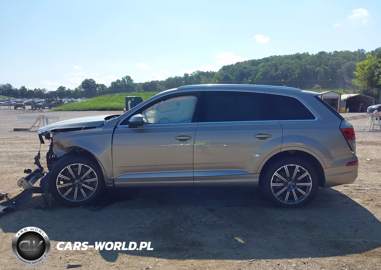 2017 Audi Q7 3.0T Premium VIN:WA1LAAF76HD011491 - 15