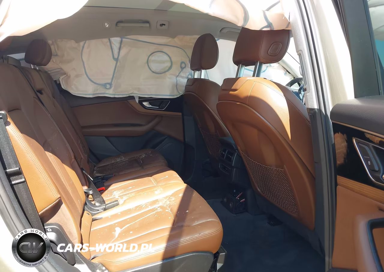 2017 Audi Q7 3.0T Premium VIN:WA1LAAF76HD011491 - 8