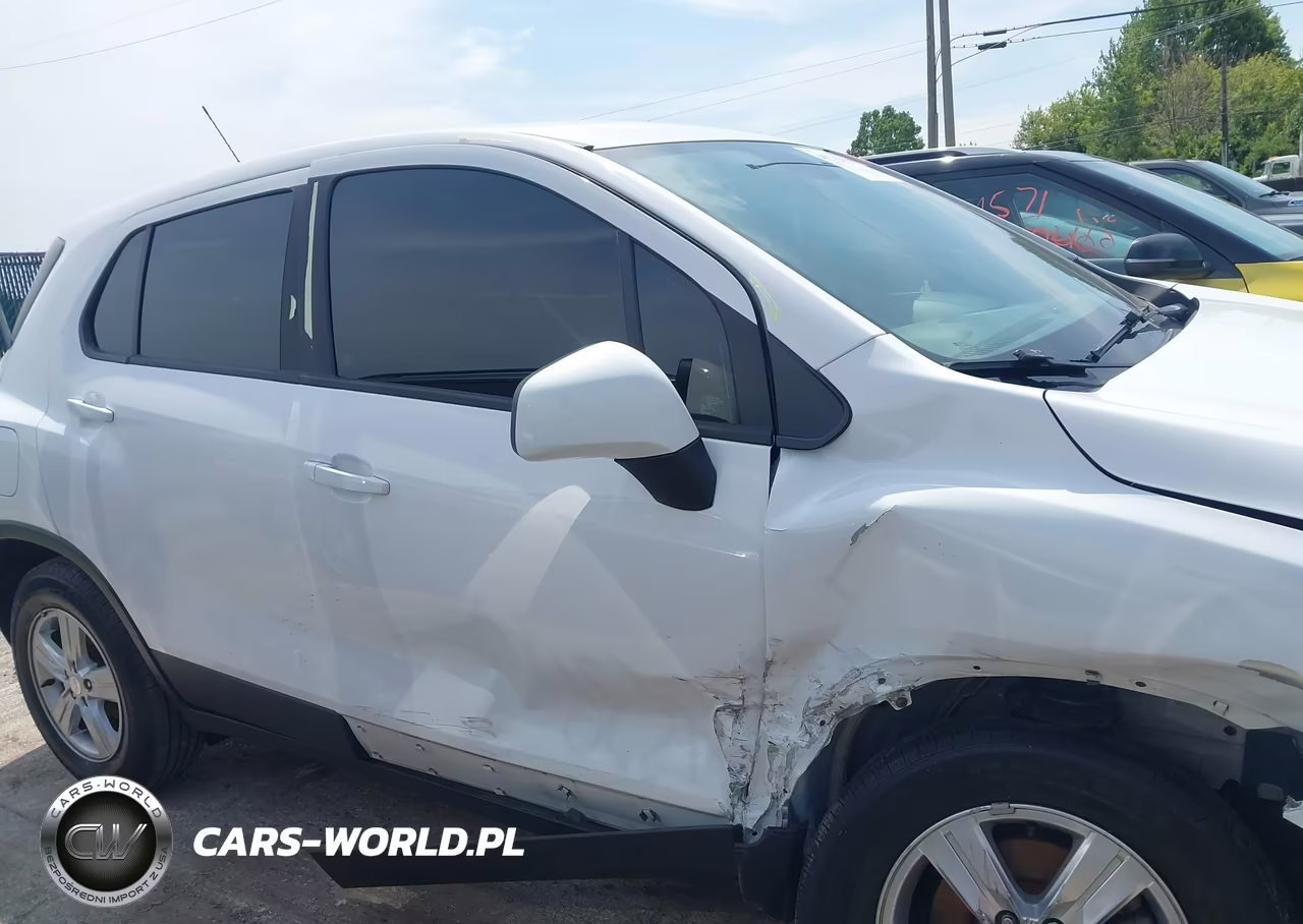 2019 Chevrolet Trax Ls VIN:3GNCJNSB4KL265698 - 13