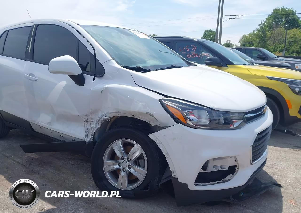 2019 Chevrolet Trax Ls VIN:3GNCJNSB4KL265698 - 6