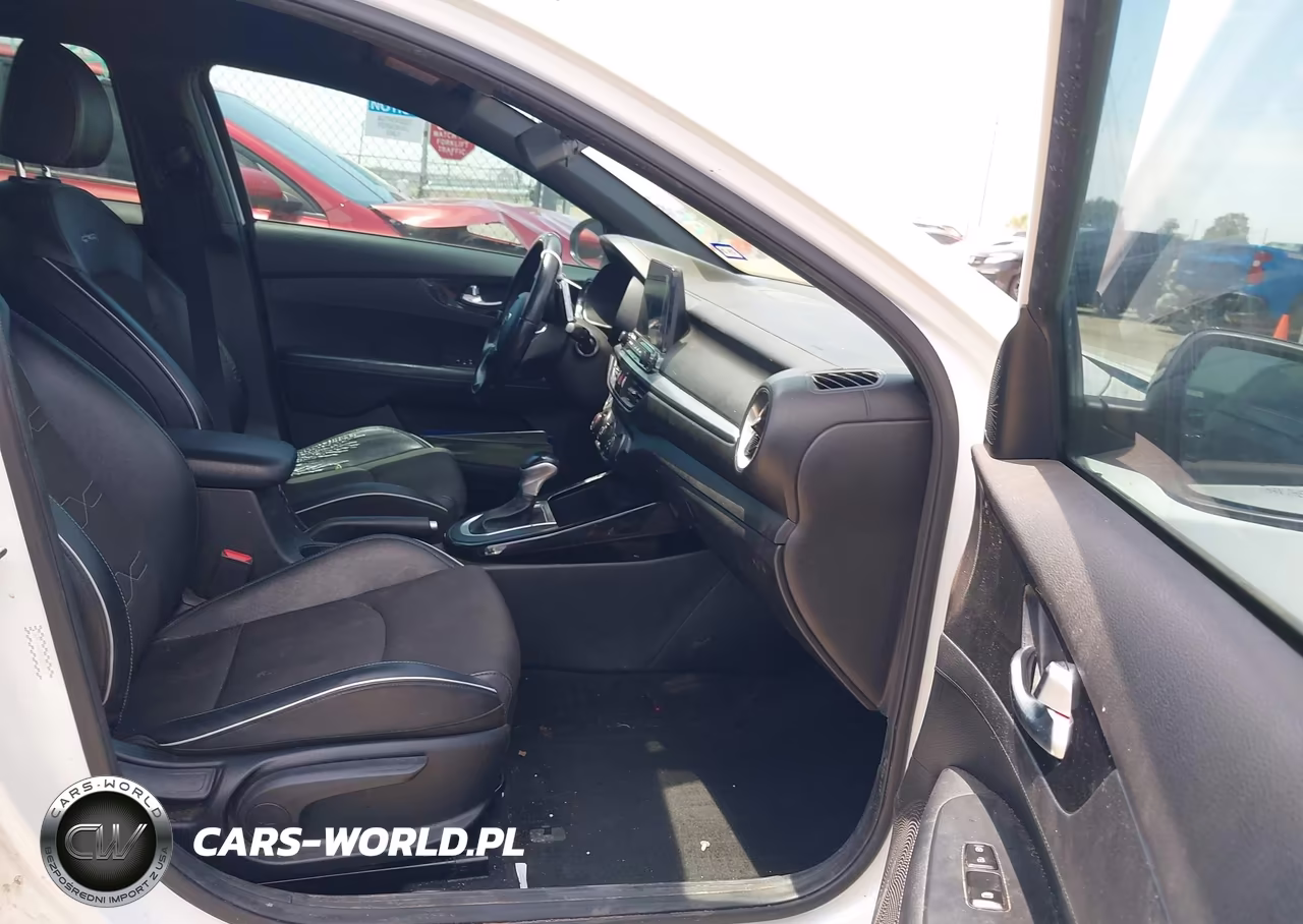 2021 Kia Forte Gt-Line VIN:3KPF34AD6ME283513 - 5