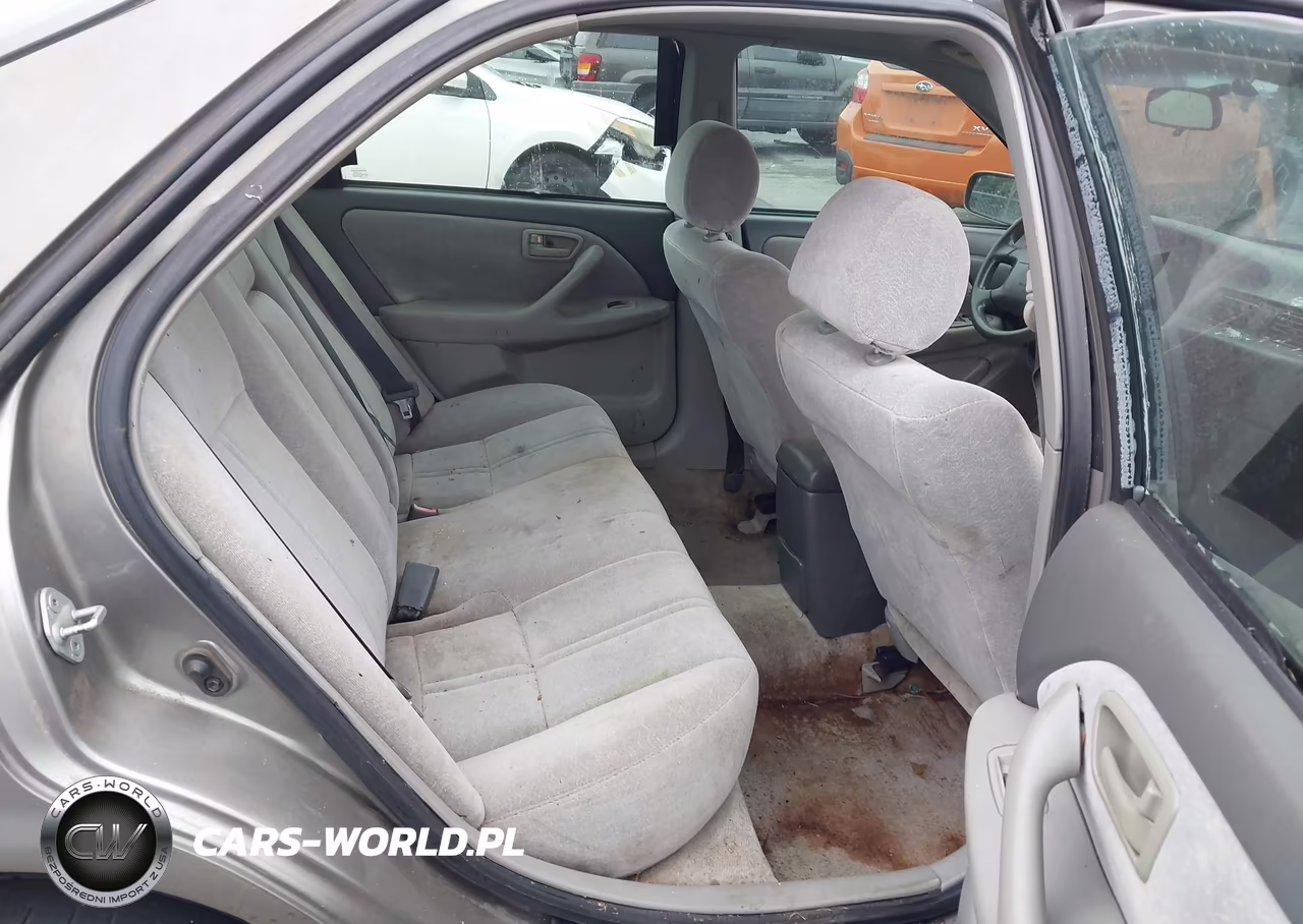 1999 Toyota Camry Le VIN:4T1BG22K9XU577929 - 8