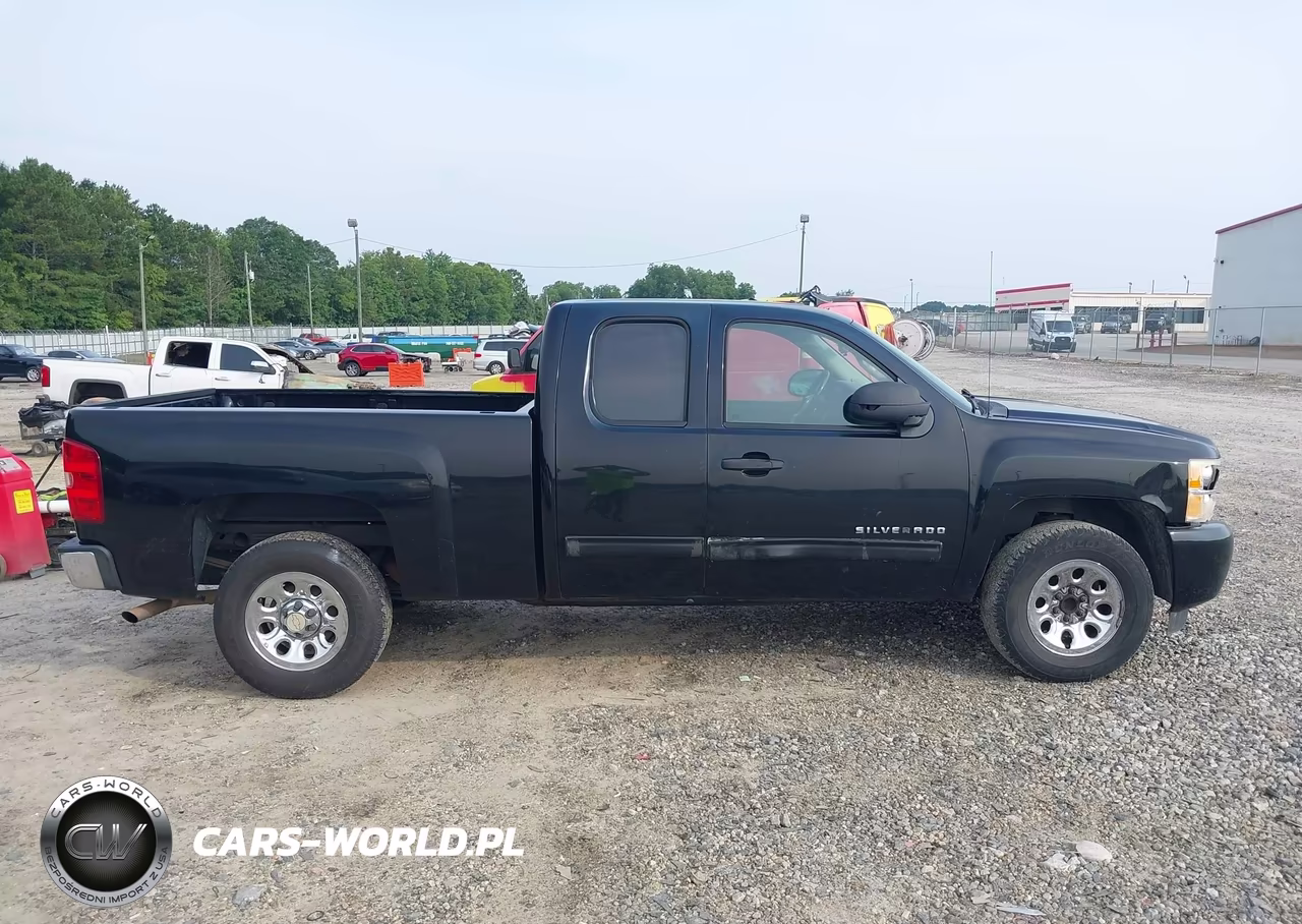 2011 Chevrolet Silverado 1500 Ls VIN:1GCRCREA1BZ444359 - 14