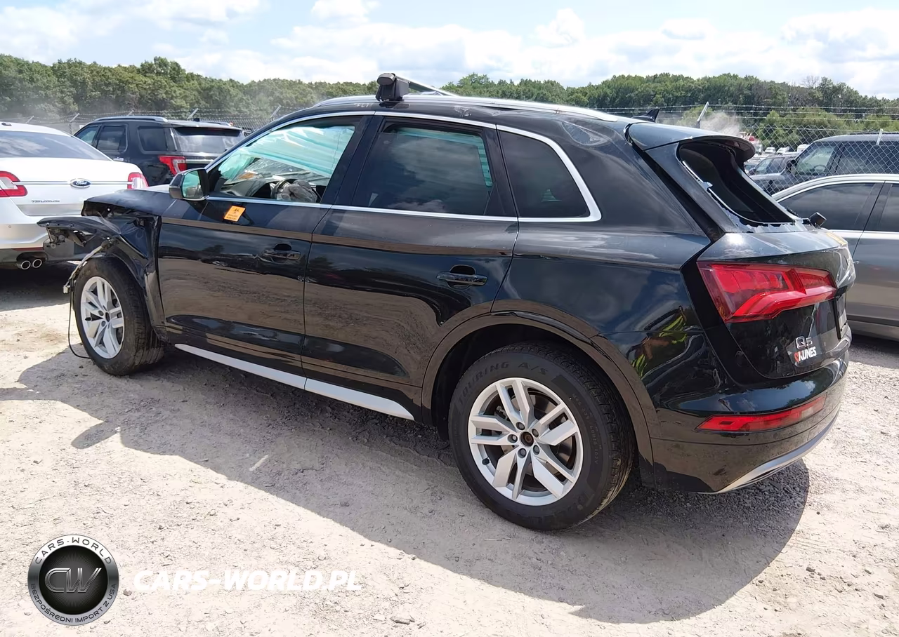 2020 Audi Q5 Premium 45 Tfsi Quattro S Tronic-Titanium Premium 45 Tfsi Quattro S Tronic VIN:WA1ANAFY6L2038859 - 3