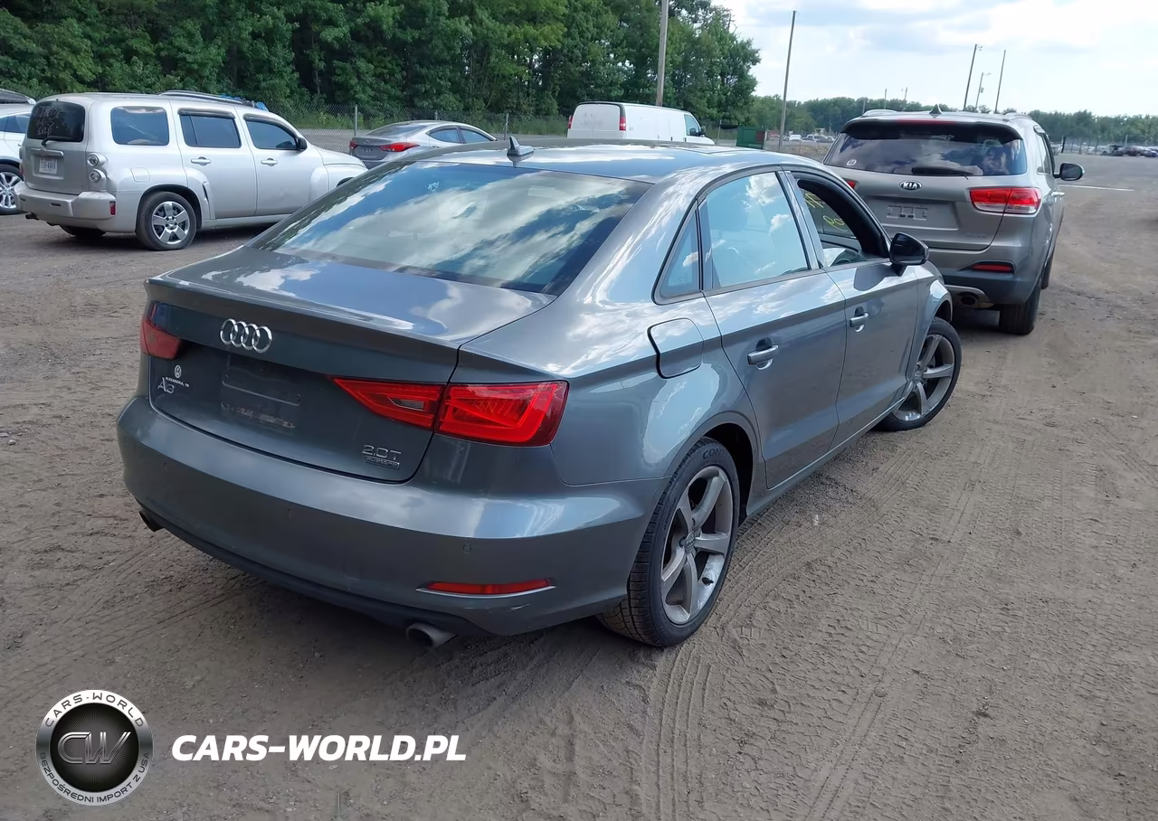 2016 Audi A3 2.0T Premium VIN:WAUB8GFF7G1006370 - 4