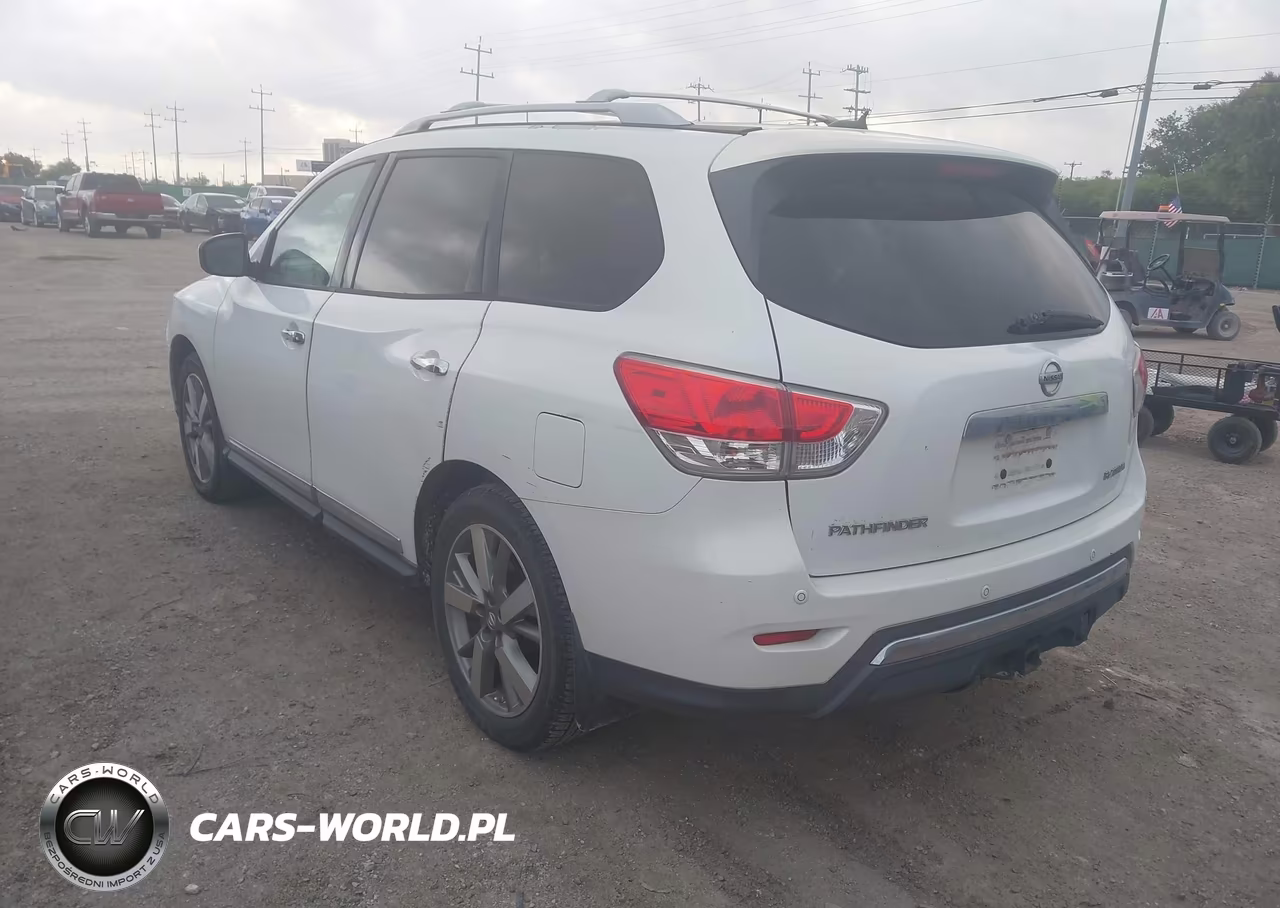 2013 Nissan Pathfinder Platinum VIN:5N1AR2MN1DC676257 - 3