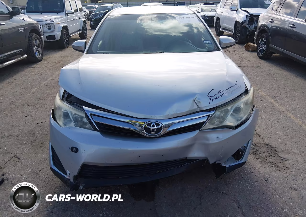 2014 Toyota Camry Le VIN:4T4BF1FK5ER360954 - 6