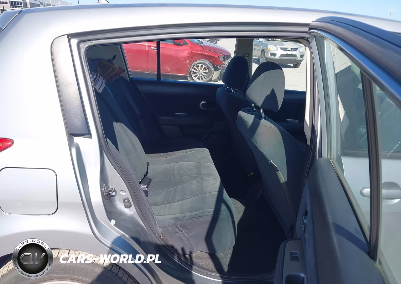 2010 Nissan Versa 1.8S VIN:3N1BC1CP0AL437342 - 8