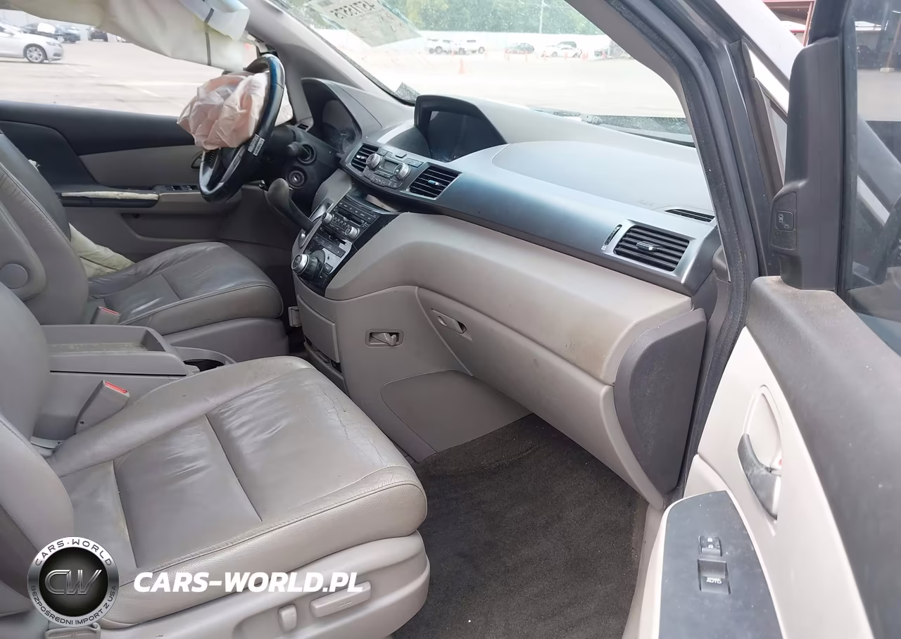 2011 Honda Odyssey Touring-Touring Elite VIN:5FNRL5H96BB047097 - 5