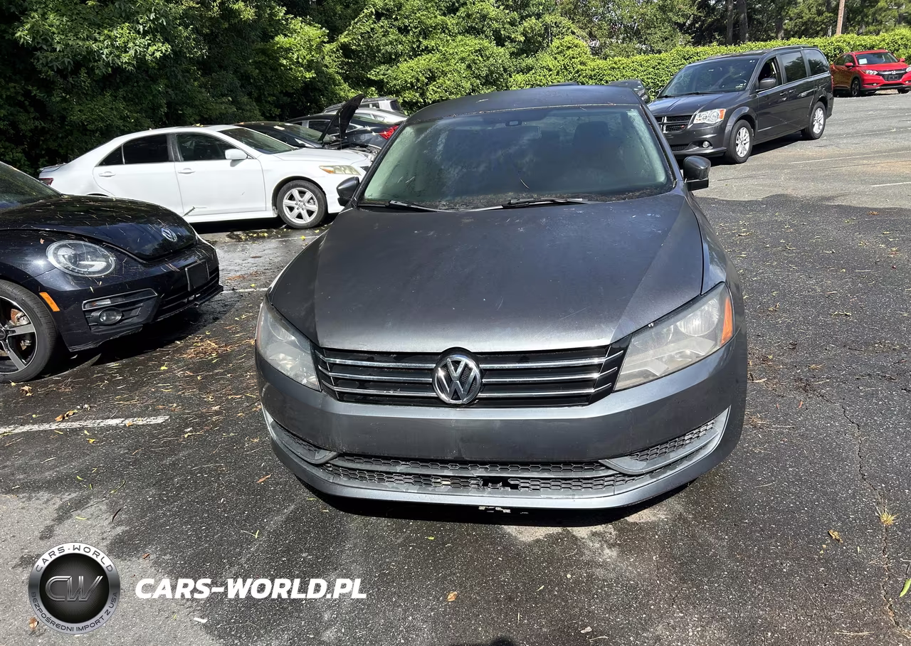 2015 Volkswagen Passat 1.8T Limited Edition VIN:1VWAT7A33FC065040 - 6