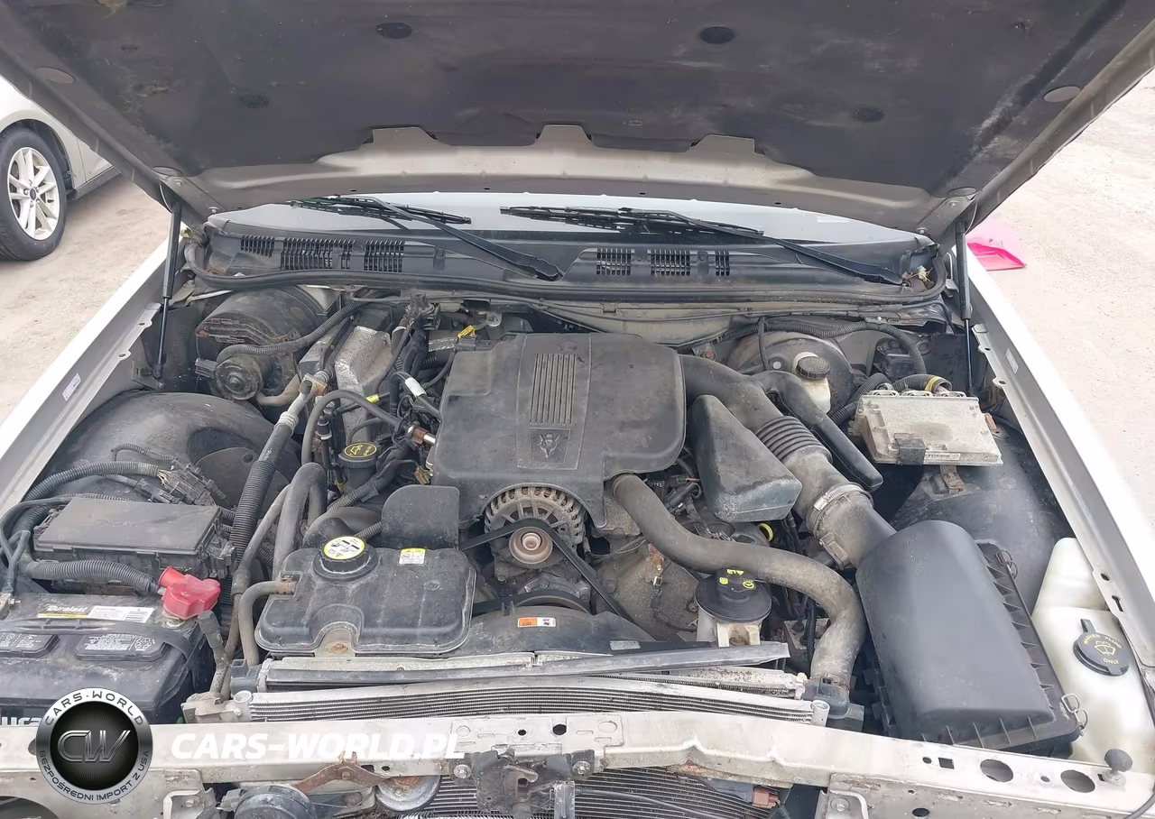2006 Mercury Grand Marquis Gs VIN:2MEFM74WX6X613029 - 10