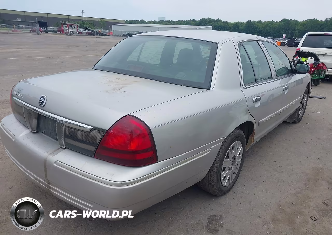 2006 Mercury Grand Marquis Gs VIN:2MEFM74WX6X613029 - 4