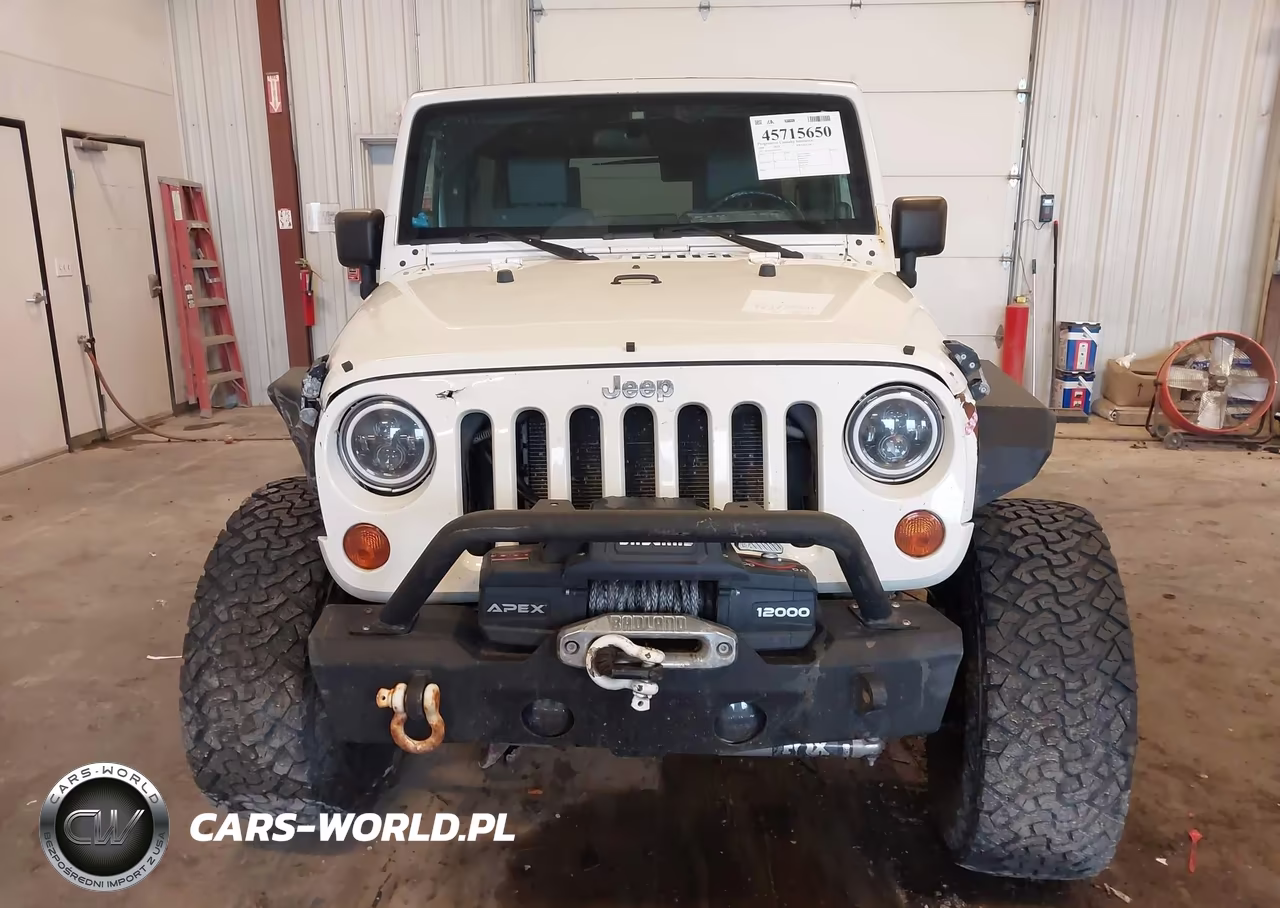 2008 Jeep Wrangler Unlimited Rubicon VIN:1J4GA69138L540571 - 12