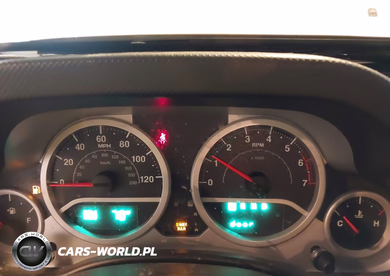 2008 Jeep Wrangler Unlimited Rubicon VIN:1J4GA69138L540571 - 7