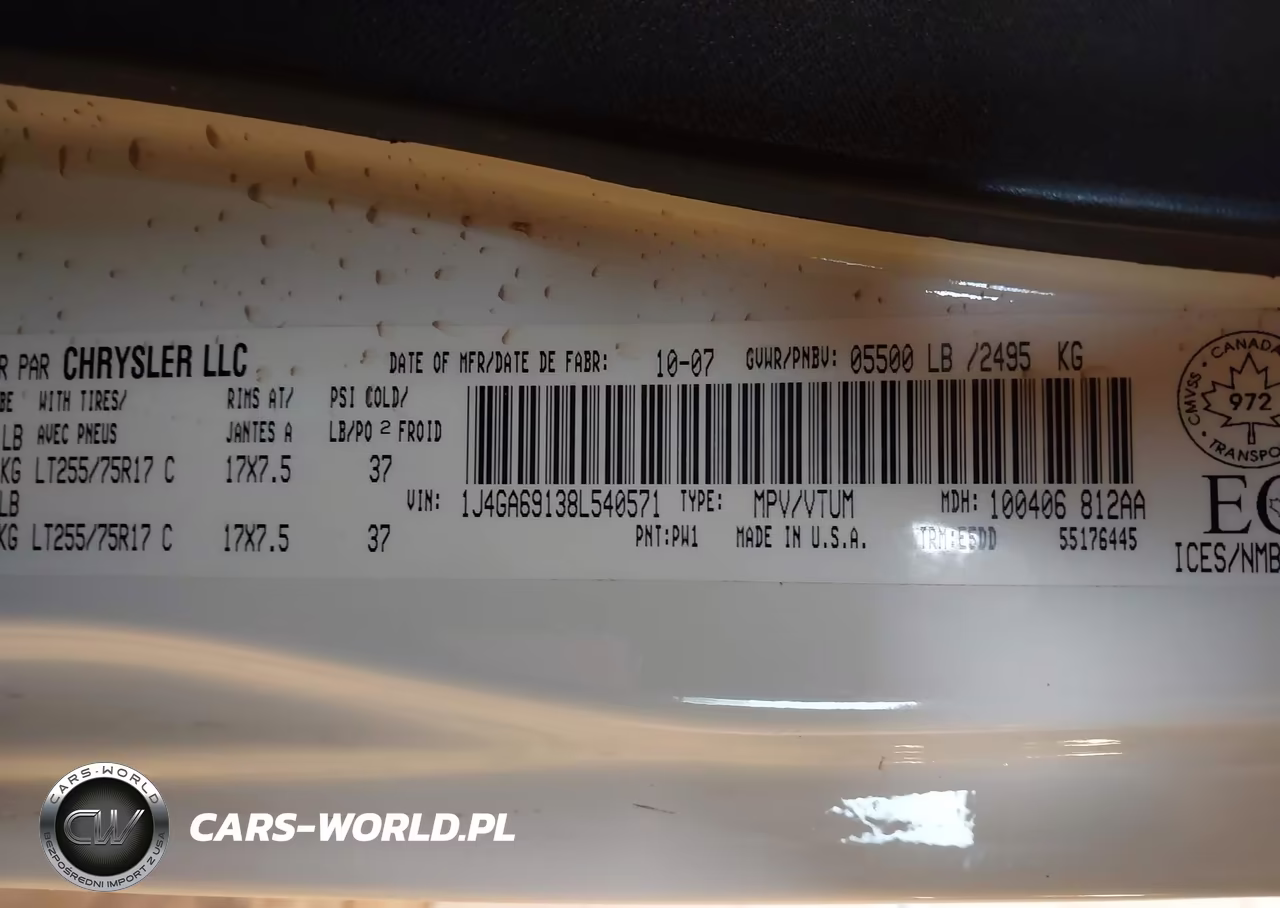2008 Jeep Wrangler Unlimited Rubicon VIN:1J4GA69138L540571 - 9